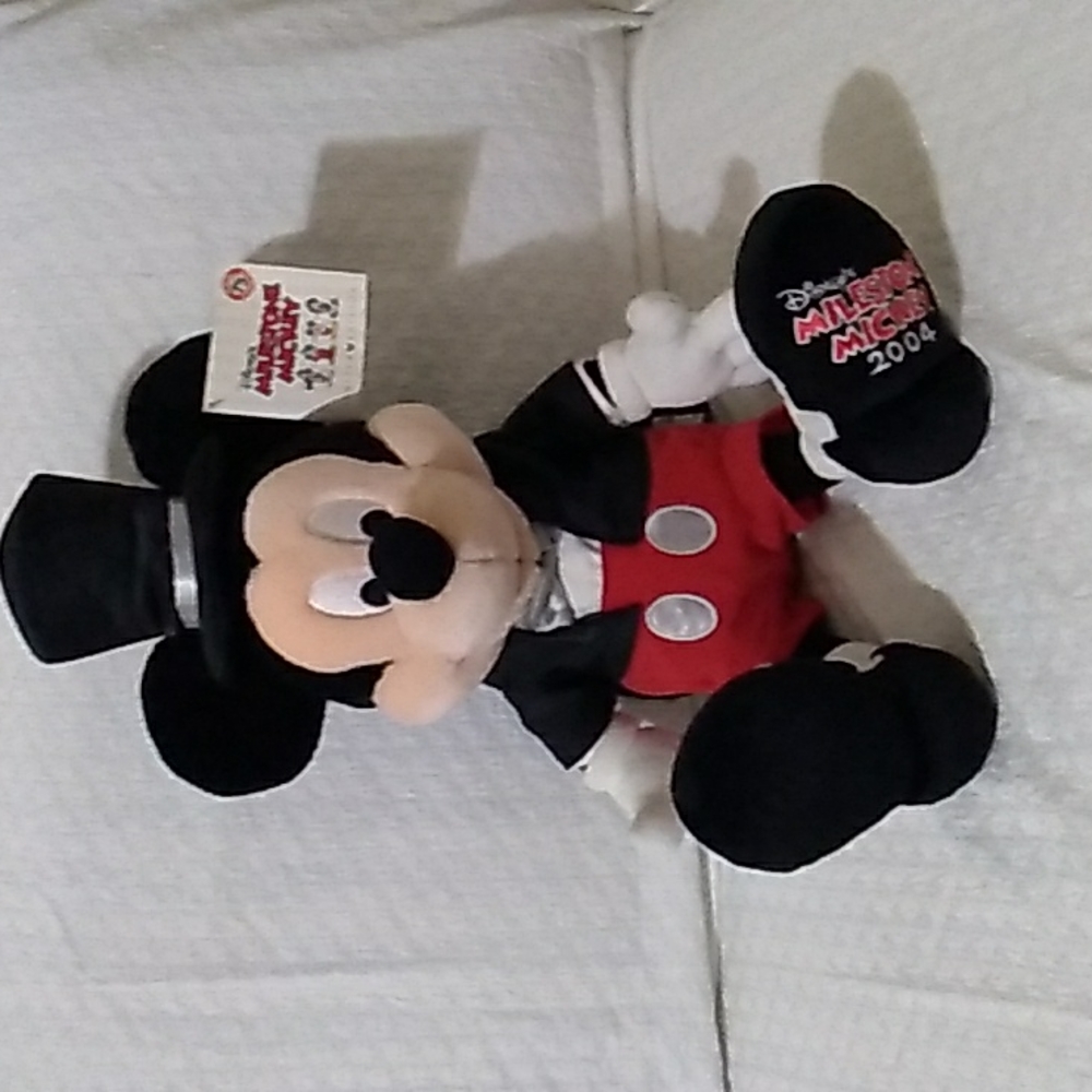 Mickey Mouse- 2004 Milestone Mickey